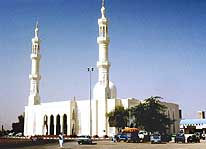 United Arab Emirates: Jumeirah Mosque in Dubai