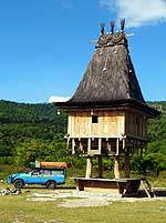 Com/East Timor (Timor-Leste): Traditional Fataluku house